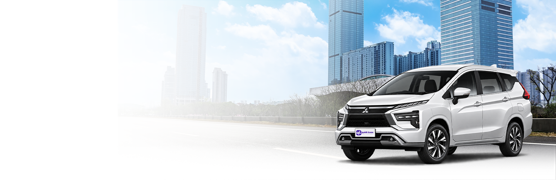 Dubai skyline road